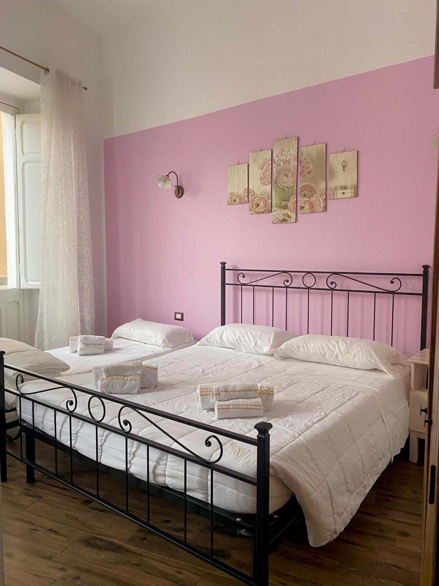 Dani'S House Hotel Cagliari Kültér fotó
